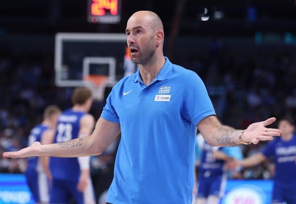 Eurobasket 2025: Με τρεις λέξεις απάντησε ο Σπανούλης στην ατάκα Σενγκούν ότι «ο Γιάννης Αντετοκούνμπο δεν ξέρει να πασάρει»