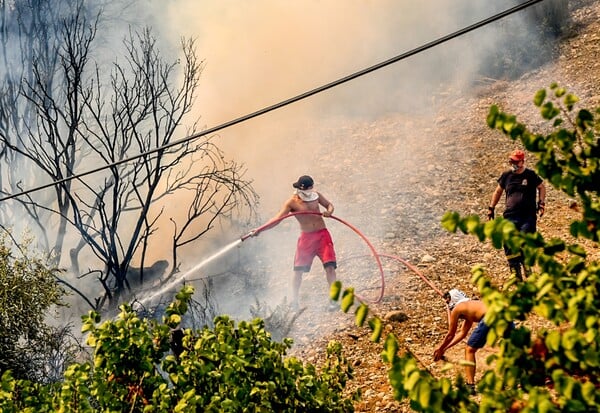 Μελέτη: Τα ακραία καιρικά φαινόμενα του φετινού καλοκαιριού κόστισαν στην Ευρώπη 43 δισ. ευρώ