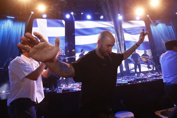 Εθνική μπάσκετ: Στον Φέρρη γιόρτασε το χάλκινο μετάλλιο - Χόρεψαν συρτάκι