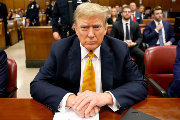 Η αγωγή του Τραμπ εναντίον των New York Times για 15 δισ. δολάρια κρύβει κάτι σοβαρό 