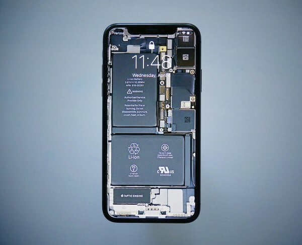 iOS 26: Γιατί μειώθηκε η διάρκεια ζωής της μπαταρίας στα iPhone 