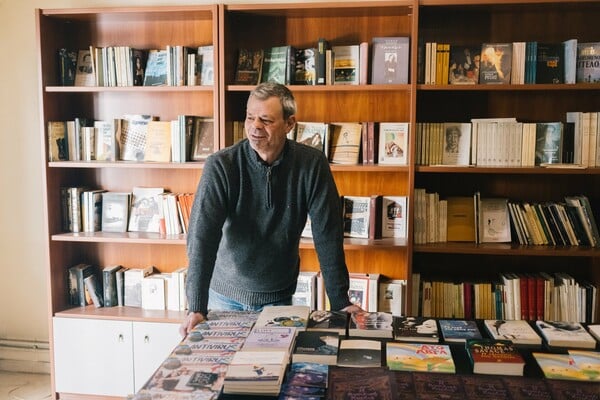 Κλείνει ο «Πολύχρωμος Πλανήτης», ο πρώτος ΛΟΑΤΚΙ+ εκδοτικός οίκος και βιβλιοπωλείο στην Ελλάδα