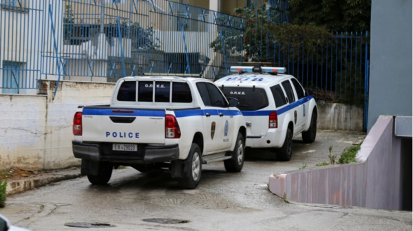 Βοιωτία: Από το 2023 είχε θάψει τη μητέρα της στην αυλή της η 62χρονη - Πώς αποκαλύφθηκε