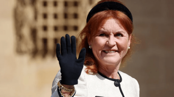 Η Σάρα Φέργκιουσον αφαιρέθηκε από φιλανθρωπικό οργανισμό μετά την αποκάλυψη του email στον Έπσταϊν