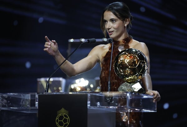 Ballon d’Or 2025: Ουσμάν Ντεμπελέ και Αϊτάνα Μπονμάτι οι μεγάλοι νικητές
