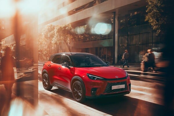 Το Lexus LBX διαθέσιμο με ακόμη πιο στιλάτη έκδοση 
