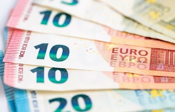Συντάξεις Οκτωβρίου 2025: Οι ημερομηνίες και οι ώρες πληρωμής