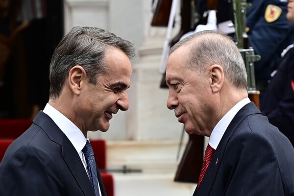 «Η Ελλάδα υποτροπιάζει στην "αρρώστια Τουρκία"»: Η ακύρωση της συνάντησης Μητσοτάκη-Ερντογάν και το άρθρο της Milliyet