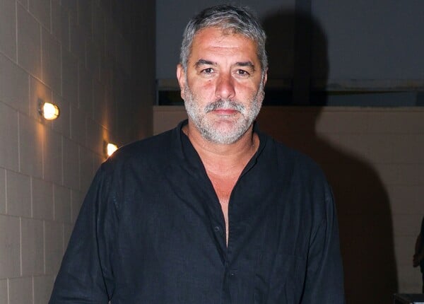 Βασίλης Μπισμπίκης: Ο ηθοποιός έμαθε από την αστυνομία ότι αναζητείται για το τροχαίο στη Φιλοθέη