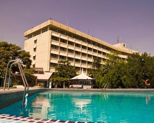 To ξενοδοχείο InterContinental στην Καμπούλ είναι ένα μέρος που τα έχει δει όλα 