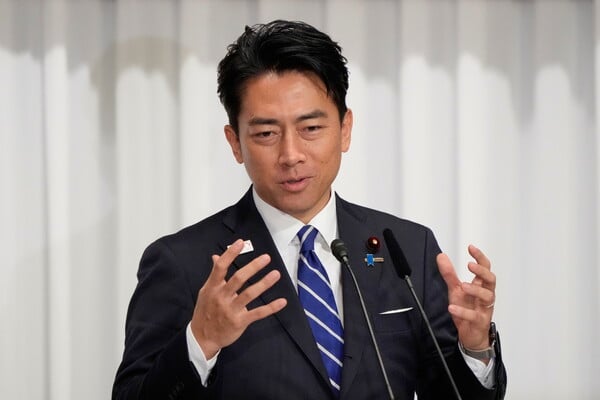IAPONIA EKLOGES KOIZUMI TAKAITSI