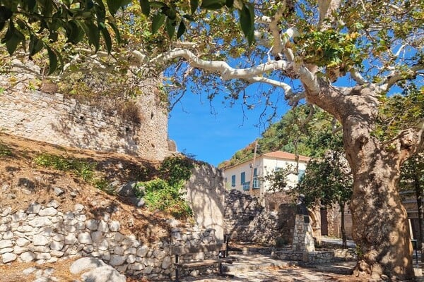 CHECK 48 ώρες στην Κυπαρισσία