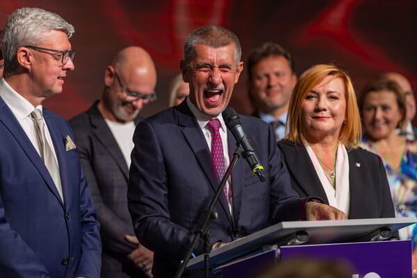 Γιατί η συμμαχία Όρμπαν - Φίτσο - Μπάμπις είναι η πιο επικίνδυνη εξίσωση της εποχής μας