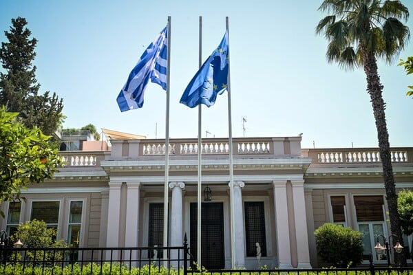 Έκτακτη σύσκεψη στο Μαξίμου για το καλώδιο Ελλάδας – Κύπρου