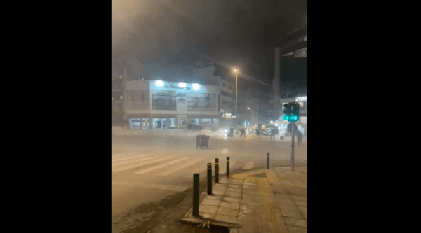 Επεισόδια με δακρυγόνα κατά τη διάρκεια της πορείας για τη Γάζα