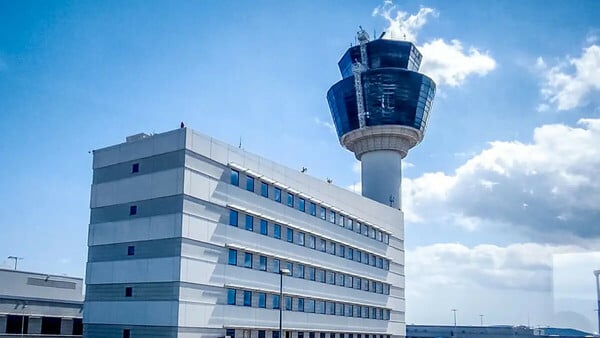 Συνελήφθησαν τέσσερα άτομα για κύκλωμα εισαγωγής «skunk» μέσω του «Ελ. Βενιζέλος»