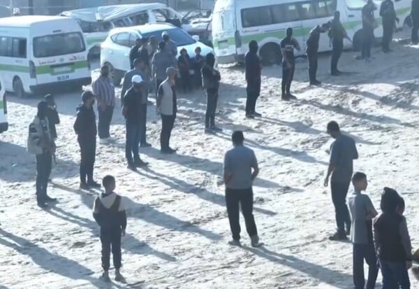 ΟΜΗΡΟΙ ΧΑΜΑΣ ΑΠΕΛΕΥΘΕΡΩΣΗ