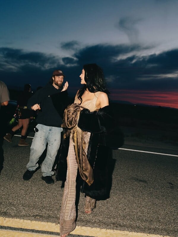 Κάιλι Τζένερ: Η επιστροφή στην «King Kylie era» της δέκα χρόνια μετά με το πρώτο της τραγούδι