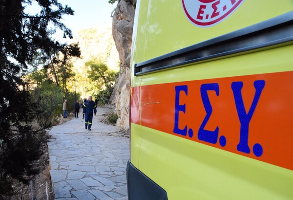 ΕΚΑΒ ΑΣΘΕΝΟΦΟΡΟ