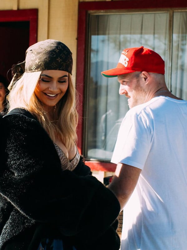 Κάιλι Τζένερ: Η επιστροφή στην «King Kylie era» της δέκα χρόνια μετά με το πρώτο της τραγούδι