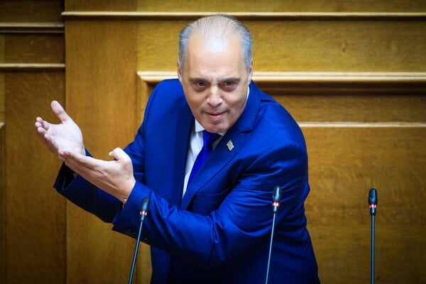 ΚΥΡΙΑΚΟΣ ΒΕΛΟΠΟΥΛΟΣ ΒΟΥΛΗ