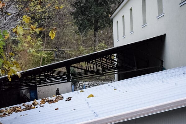 Σέρρες: Για κακούργημα 8 κατηγορούμενοι για τον θάνατο 11χρονου από έκρηξη λέβητα σε σχολείο