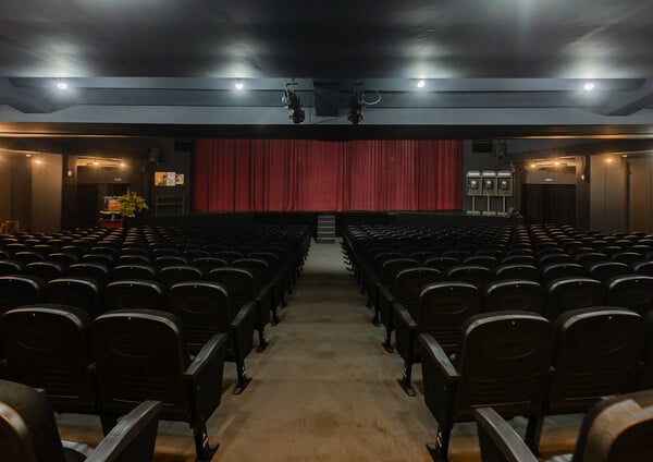 Η σκηνή του αύριο: πώς η Stages Network επαναπροσδιορίζει την έννοια του live entertainment