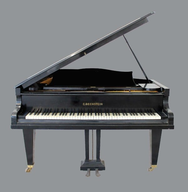 Παρουσιάστηκε η ψηφιακή πύλη «Συλλογές Τατοΐου» – Ένα έργο που «ξεκλειδώνει» την ιστορία ενός αιώνα