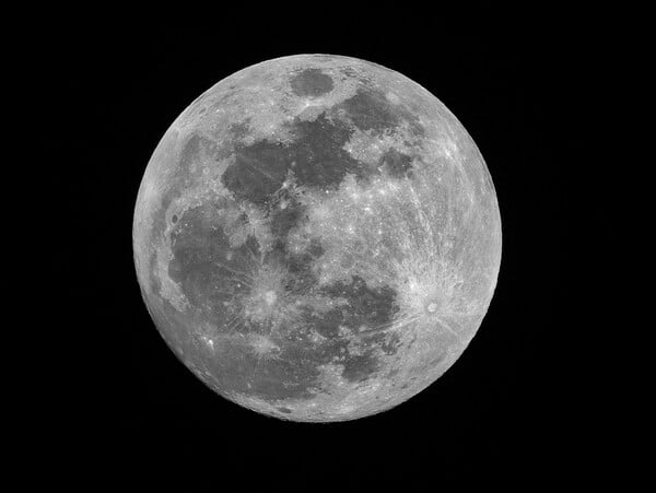 Επιστροφή στη Σελήνη: Η NASA ετοιμάζει τη βάση του ανθρώπου στο φεγγάρι