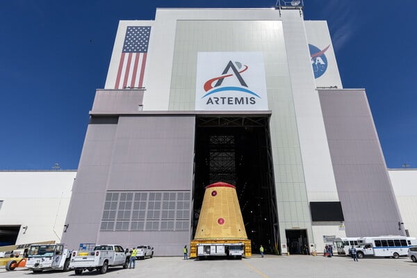 Επιστροφή στη Σελήνη: Η NASA ετοιμάζει τη βάση του ανθρώπου στο φεγγάρι