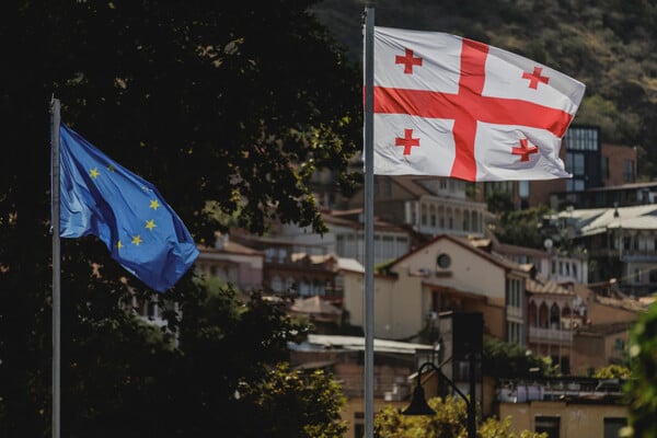 Η Γερμανία ανακαλεί τον πρέσβη της στη Γεωργία: Νέα κρίση με φιλορωσική κυβέρνηση