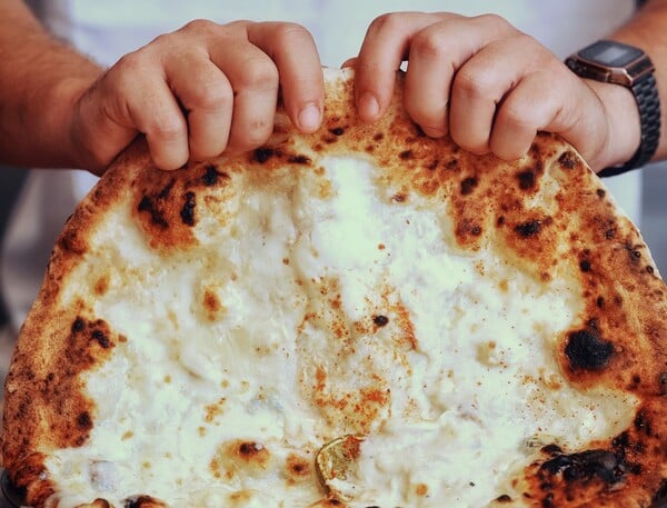 «Όταν παραγγέλνεις delivery μαναβική, θα σου φέρουν ό,τι πιο άγουρο υπάρχει»