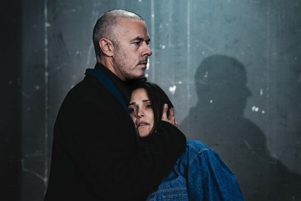 «Cleansed»: Ο Δημήτρης Καραντζάς σκηνοθετεί το πιο τολμηρό έργο της Σάρα Κέιν