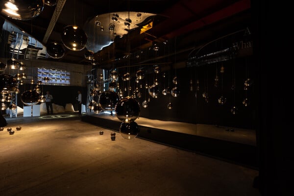 Η IFI φωτίζει την Hotel Experience 2025 με το House of Luminauts