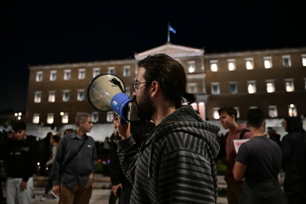 Μνημείο Αγνώστου Στρατιώτη: Συγκέντρωση διαμαρτυρίας στο Σύνταγμα για την τροπολογία