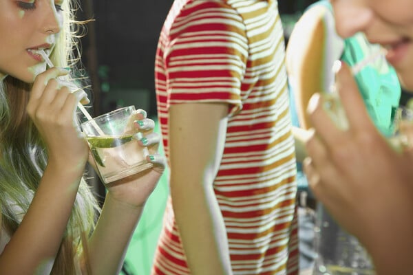 Ανυσηχητική έρευνα για τους 16χρονους στην Ελλάδα - Ουσίες, κάπνισμα και τζόγος στα ύψη 