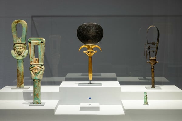 Οι θεοί της Αιγύπτου προσγειώνονται στη Νέα Υόρκη