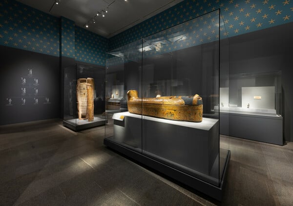 Οι θεοί της Αιγύπτου προσγειώνονται στη Νέα Υόρκη