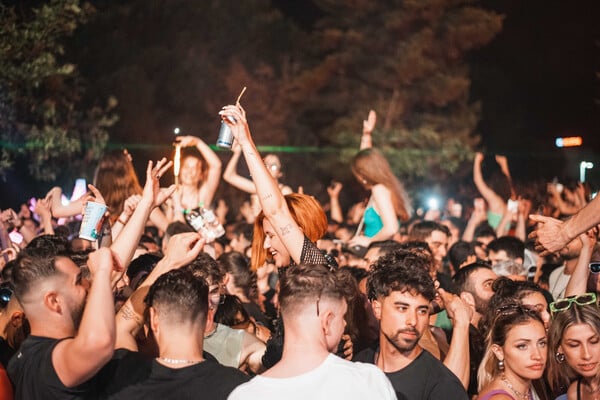 ΜΗΧ-ΜΗΧ Party: Από συμβατικό φοιτητόπαρτο σε event 8.000 ατόμων