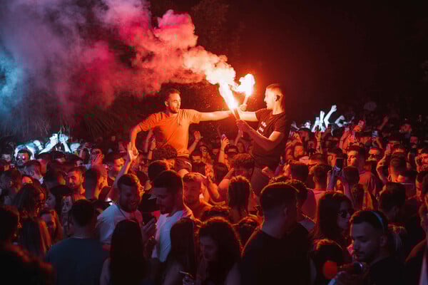 ΜΗΧ-ΜΗΧ Party: Από συμβατικό φοιτητόπαρτο σε event 8.000 ατόμων