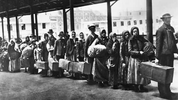 Διεθνείς σπείρες διακίνησης Ελλήνων λαθρομεταναστών στον Μεσοπόλεμο