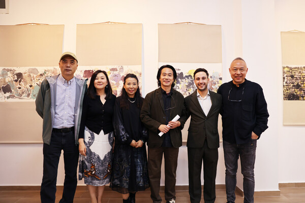 "State: The Grace of Ink in Athens": Τρεις καλλιτέχνες συστήνουν την κινεζική τέχνη του μελανιού