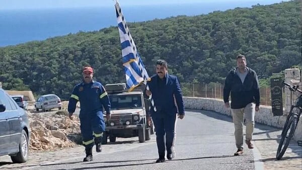 28η Οκτωβρίου: Στη Γαύδο δεν υπάρχουν μαθητές και παρέλασαν οι κάτοικοι του νησιού