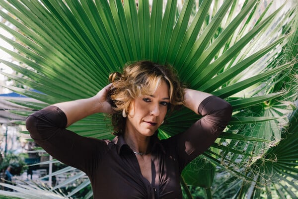 Ήρα Κατσούδα: «Οι όμορφες σκέψεις δεν χρειάζεται να είναι χρήσιμες»