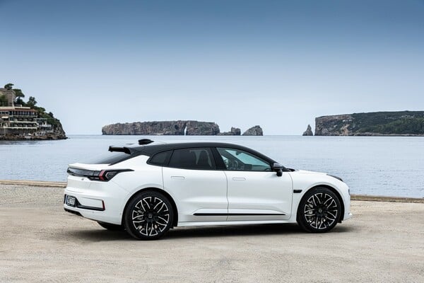 Η άφιξη της Ζeekr στην Ελλάδα είναι πλέον γεγονός