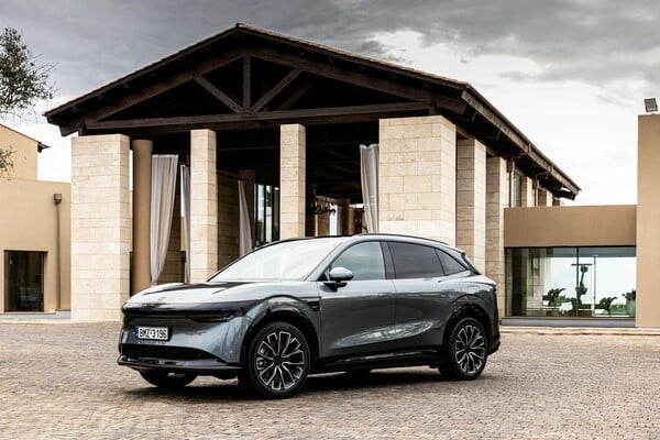 Η άφιξη της Ζeekr στην Ελλάδα είναι πλέον γεγονός