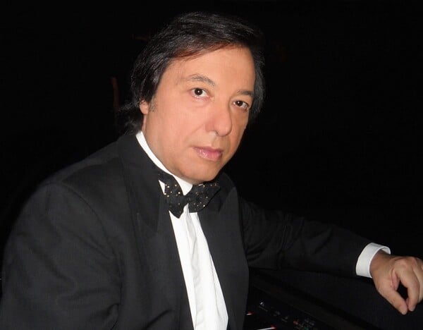 ΓΙΩΡΓΟΣ ΝΙΑΡΧΟΣ ΣΥΝΘΕΤΗΣ ΘΑΝΑΤΟΣ