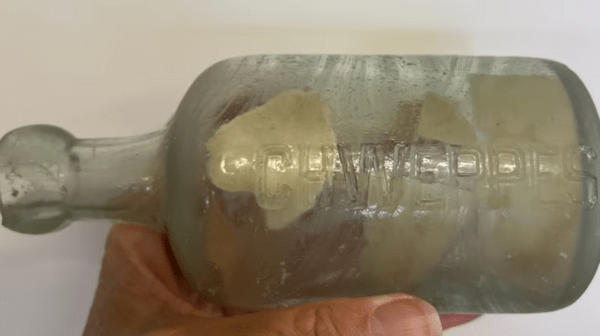 Α' Παγκόσμιος Πόλεμος: Επιστολές Αυστραλών στρατιωτών βρέθηκαν κλεισμένες σε μπουκάλι έναν αιώνα μετά