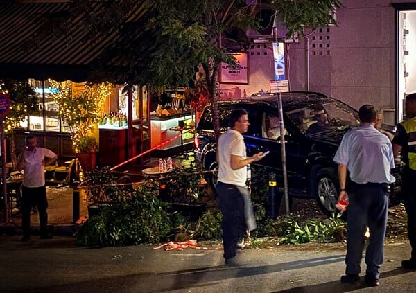 ΚΟΛΩΝΑΚΙ ΤΡΟΧΑΙΟ ΑΥΤΟΚΙΝΗΤΟ