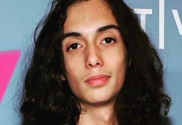 ΡΟΜΠΕΡΤ ΝΤΕ ΝΙΡΟ ΕΓΓΟΝΟΣ ΣΥΛΛΗΨΕΙΣ